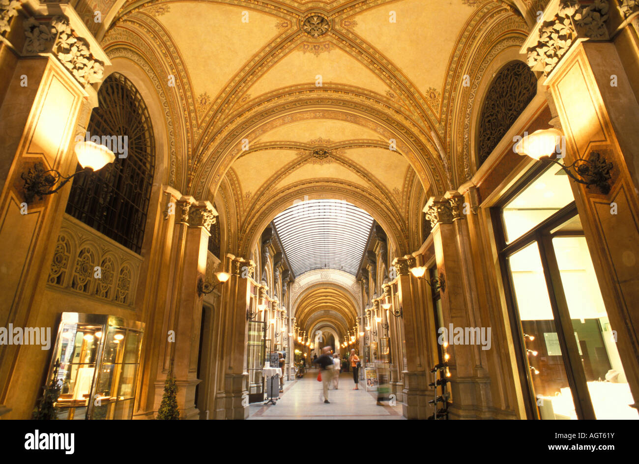 Ansicht der Freyung Passage im Palais Ferstel Building in Freyung Bezirk in Wien Stockfoto