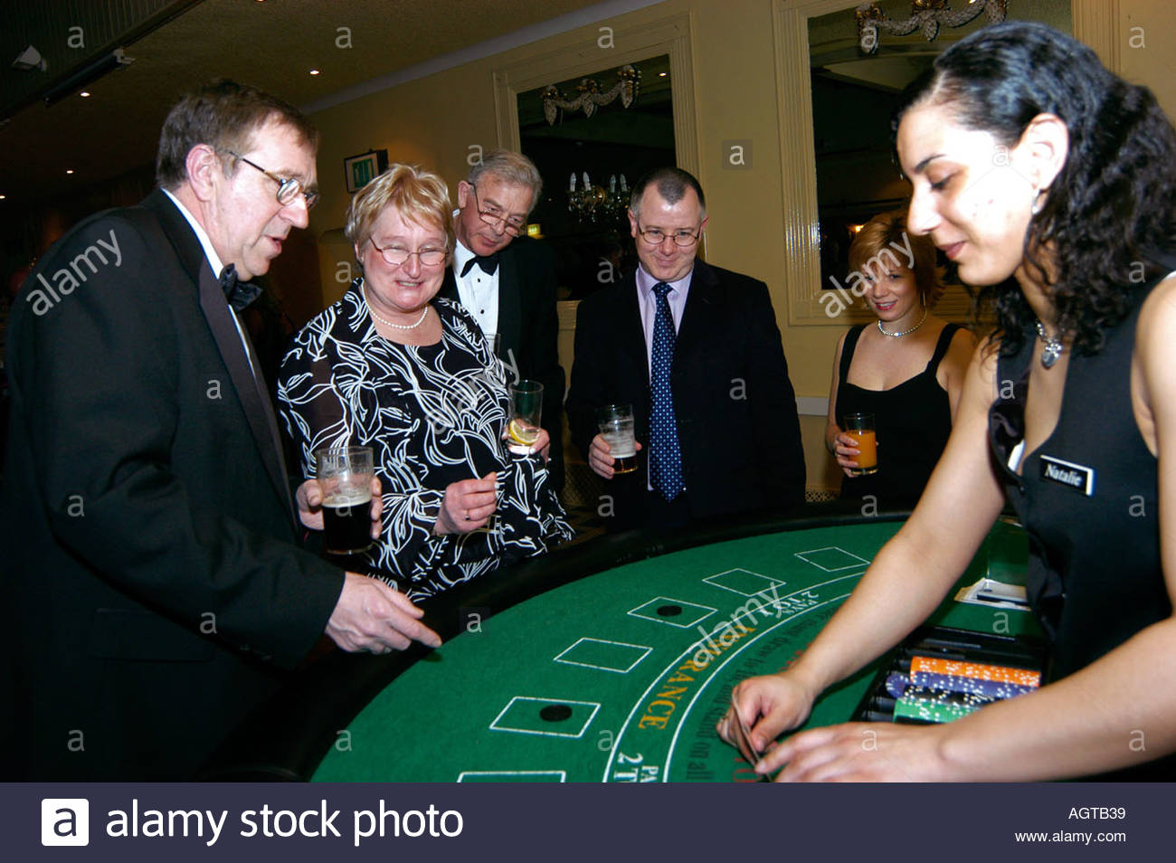 Roulette spelen betalen met telefoon Potawatomi poker room review