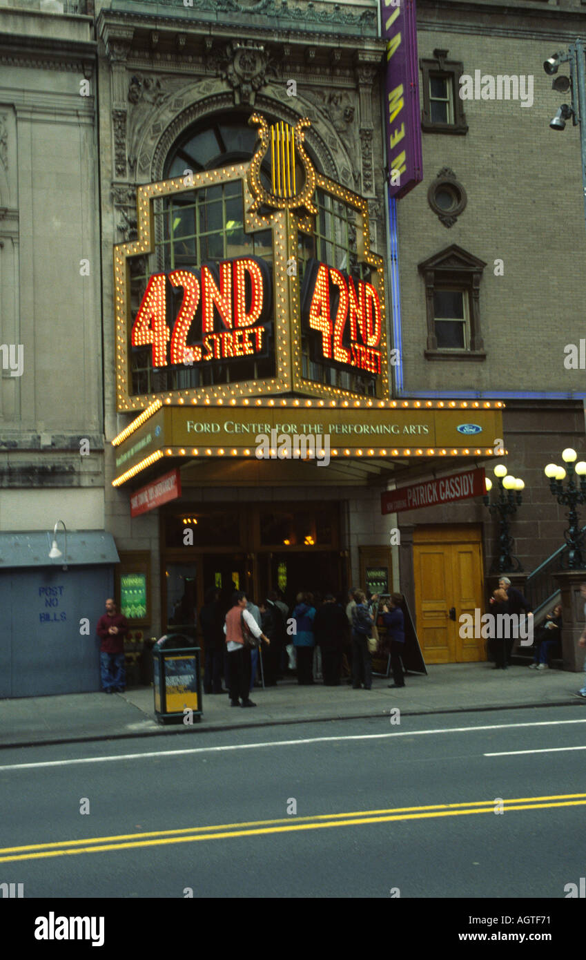 Außen für Center for Performing Arts in 42nd Street West 42nd Street New York City USA spielt Stockfoto