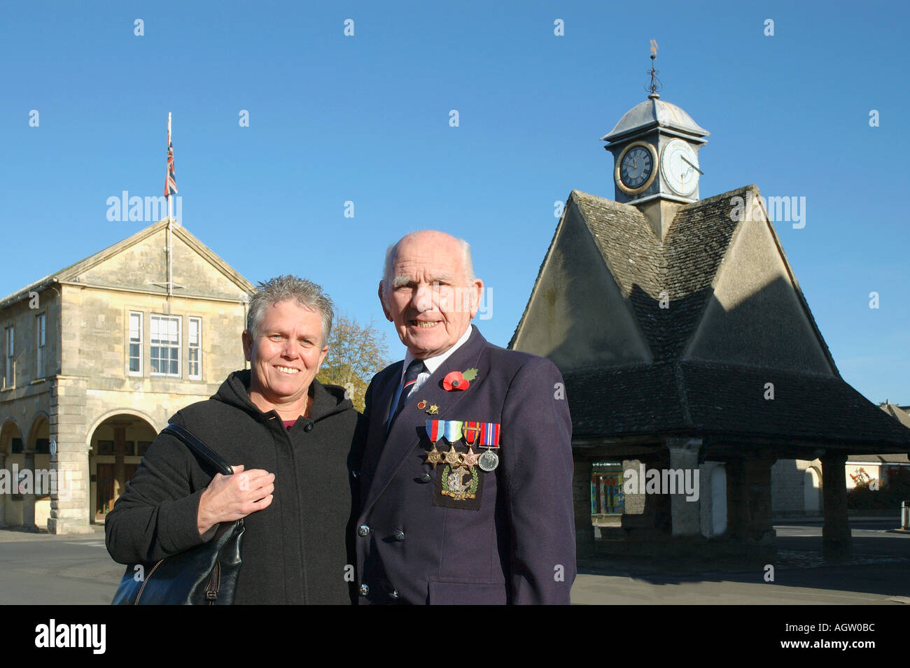 Stanley Scarsbrook und Tochter am Remembrance Day Sonntag Stockfoto