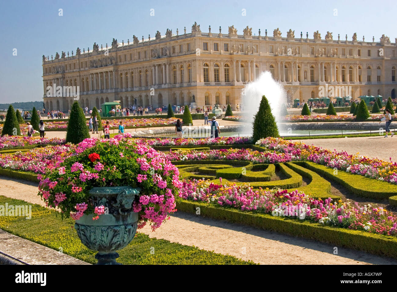 Formale Gärten das Schloss Versailles in Versailles im Département