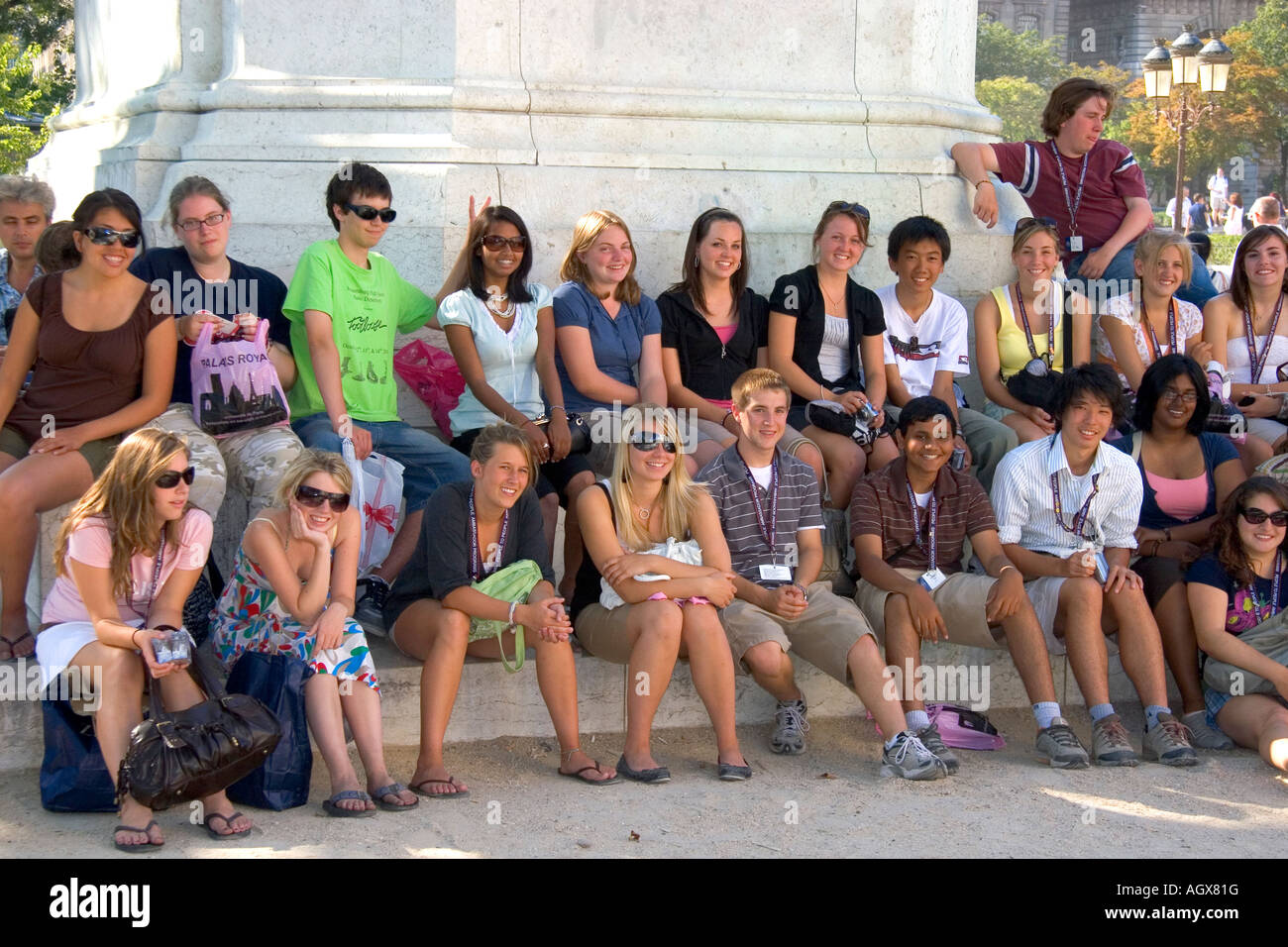 Eine Gruppe von amerikanischen Studenten auf eine Goodwill-Tour in Paris Frankreich Stockfoto