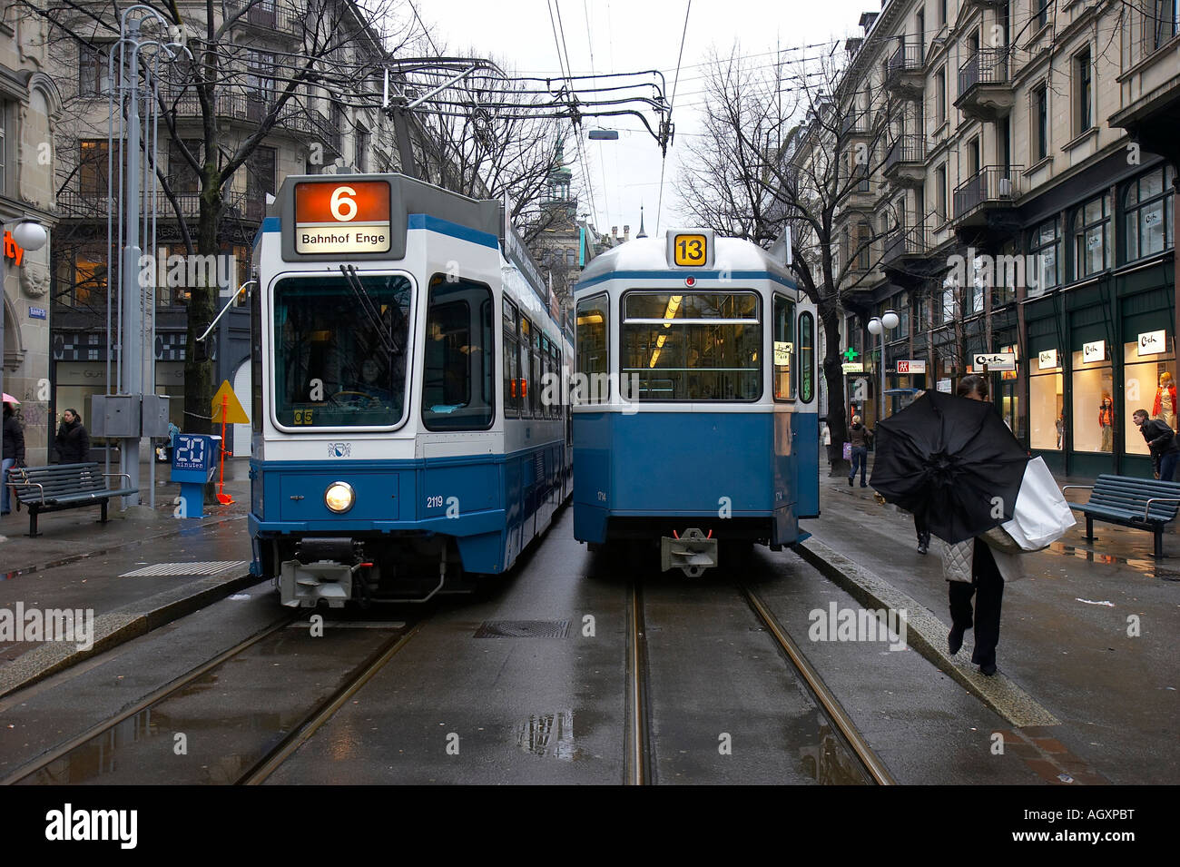 Straßenbahn-Weg in Zürich Stockfoto