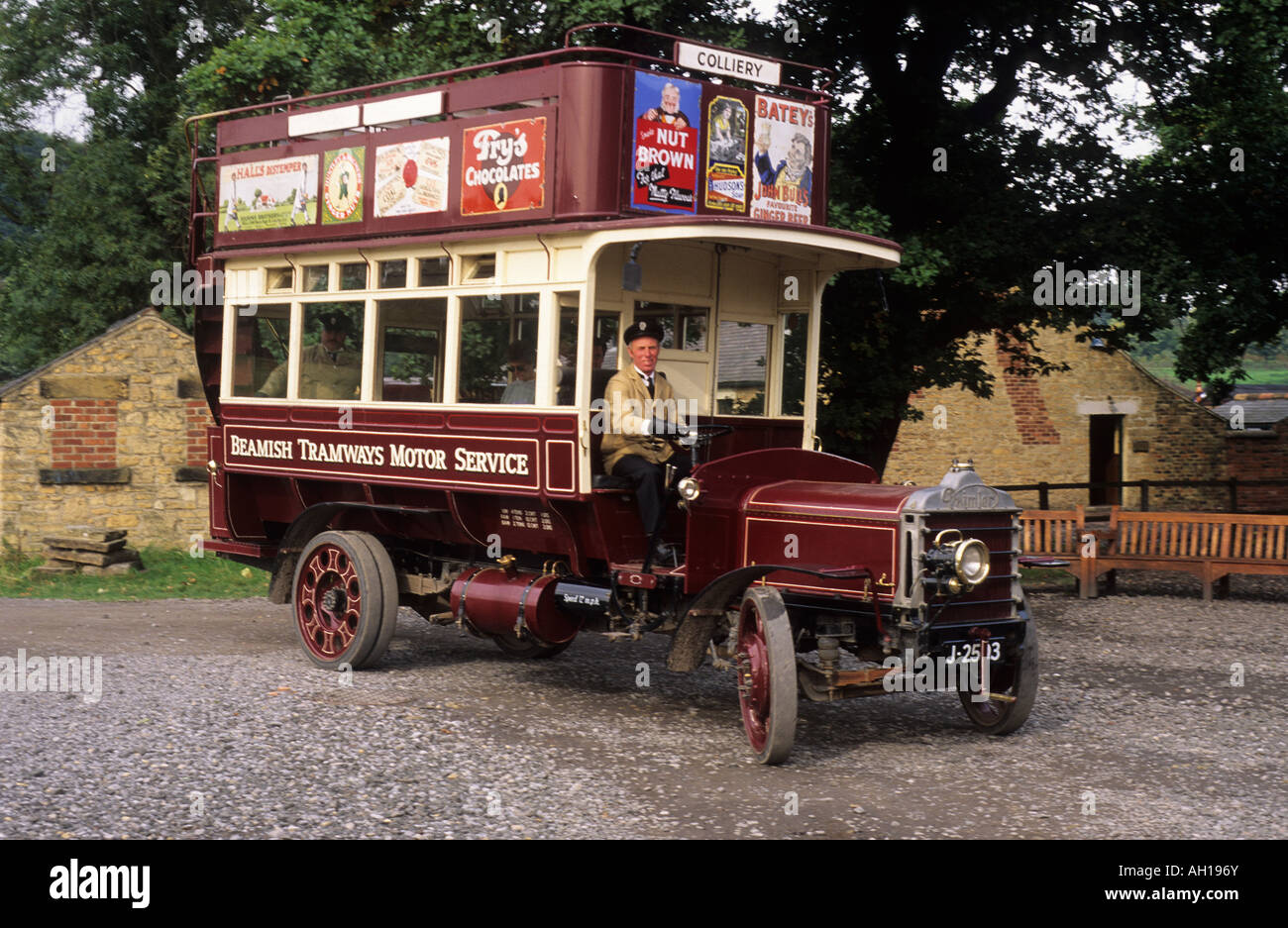 Beamish Open Air Museum Grafschaft Durham Daimler öffnen Top Omnibus Oldtimer transport Stockfoto