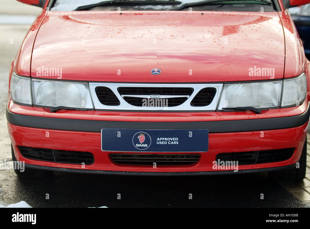 Saab 9 3 Schweden schwedisches Auto-Hersteller Hersteller GM GM rote Scheinwerfer Scheibenwischer Premium-Marke Luxus streben Absichtserklärung s Stockfoto