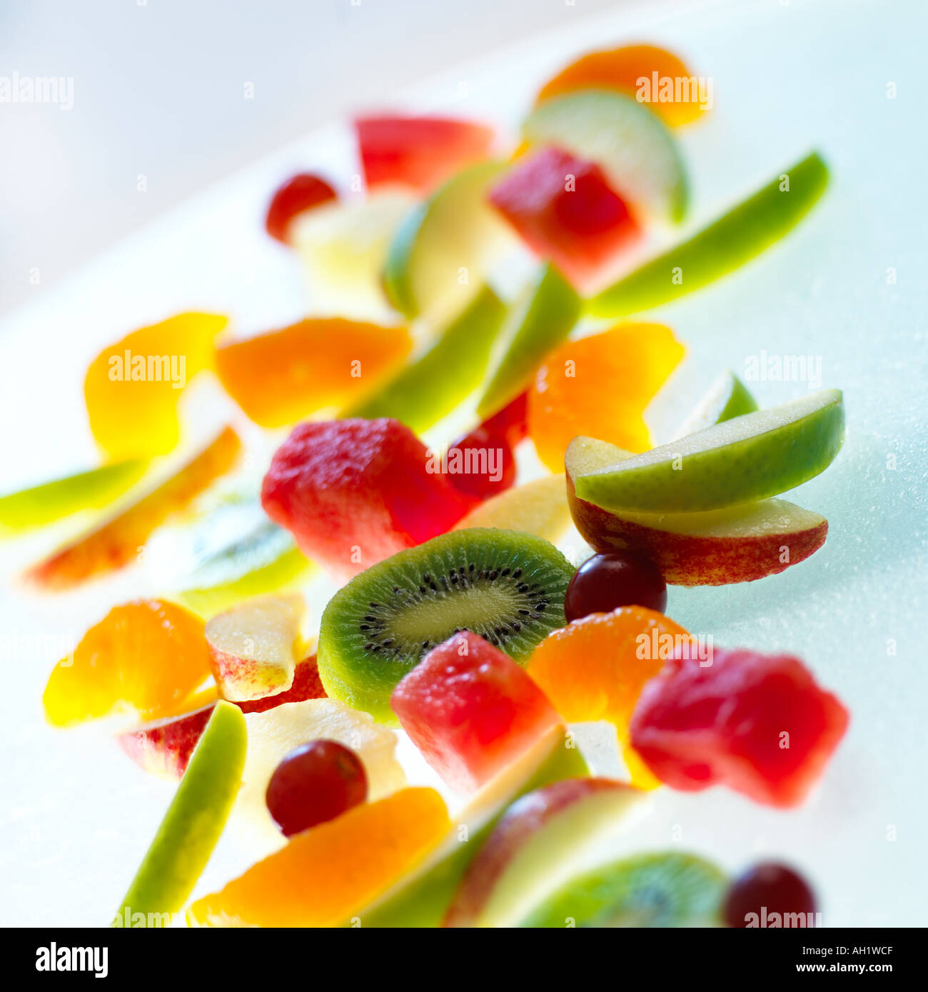 gehackte gemischte Früchte-Cocktail Essen und Trinken Ernährung essen kulinarisch Lebensmittelgruppen Farbe Technik Farbe farbig bunte Farben Stockfoto