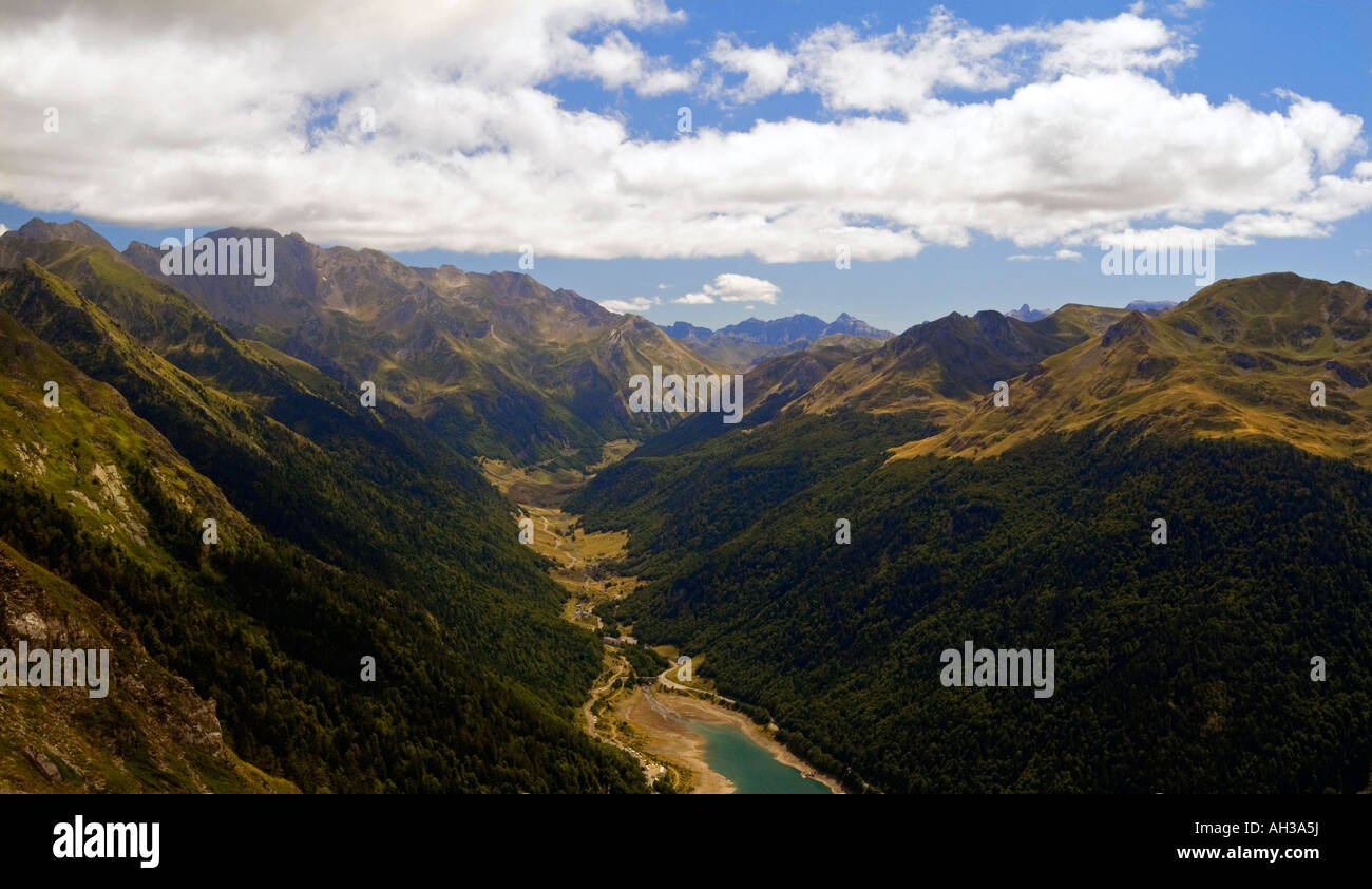 Blick auf die Berge in der Nähe von Lac de Fabreges im Parc National des Pyrenäen südwestlichen Frankreich Europa Stockfoto