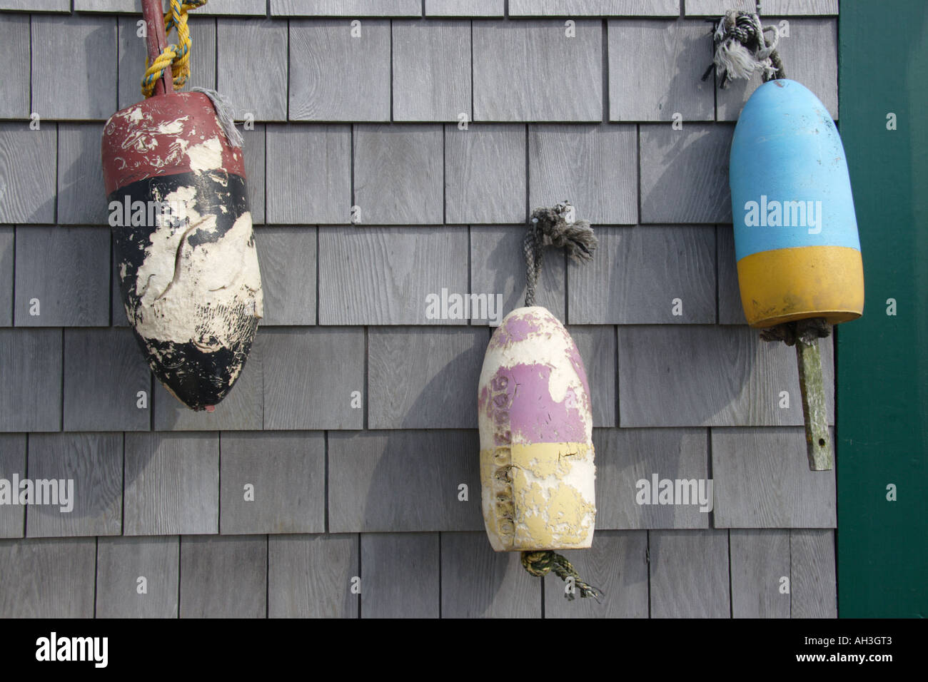 Hummer-Bojen in Menemsha Dorf auf Martha's Vineyard Stockfoto