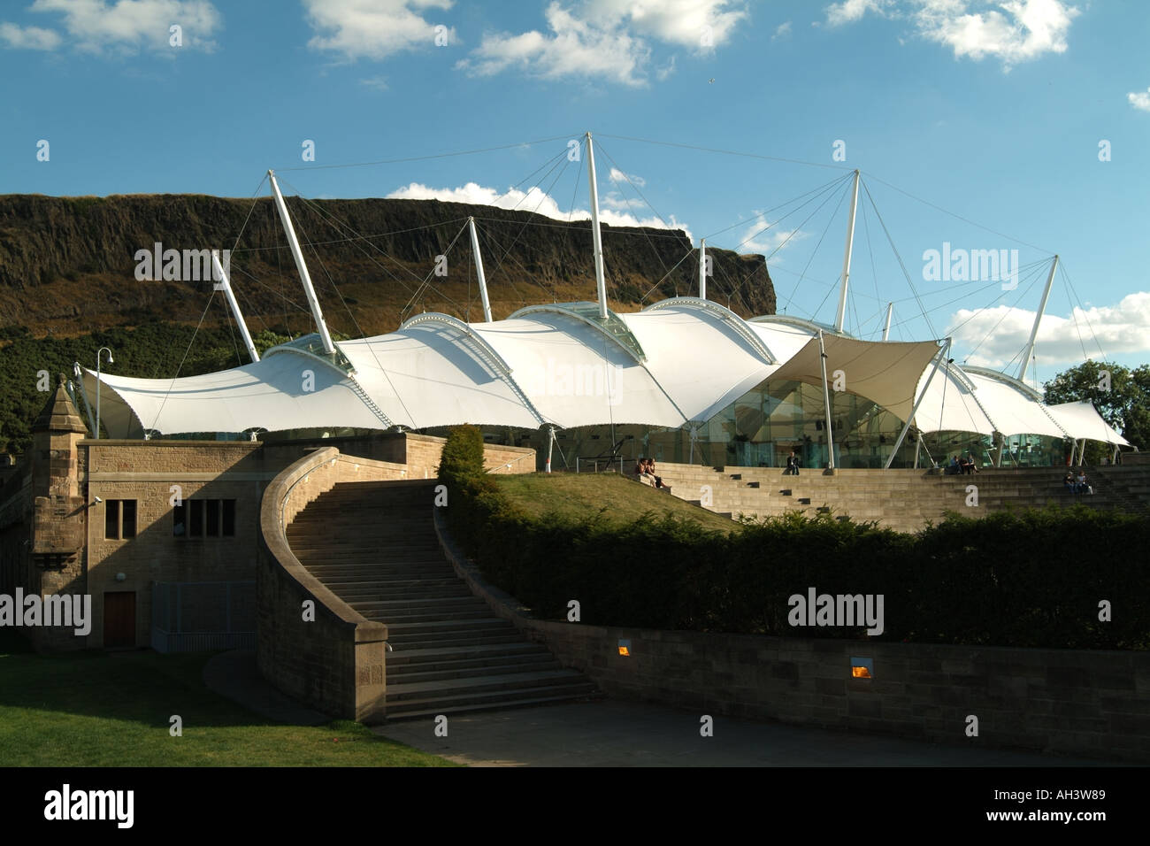 Edinburgh Schottland UK Our Dynamic Earth Zelt wie Gebäude Stockfoto