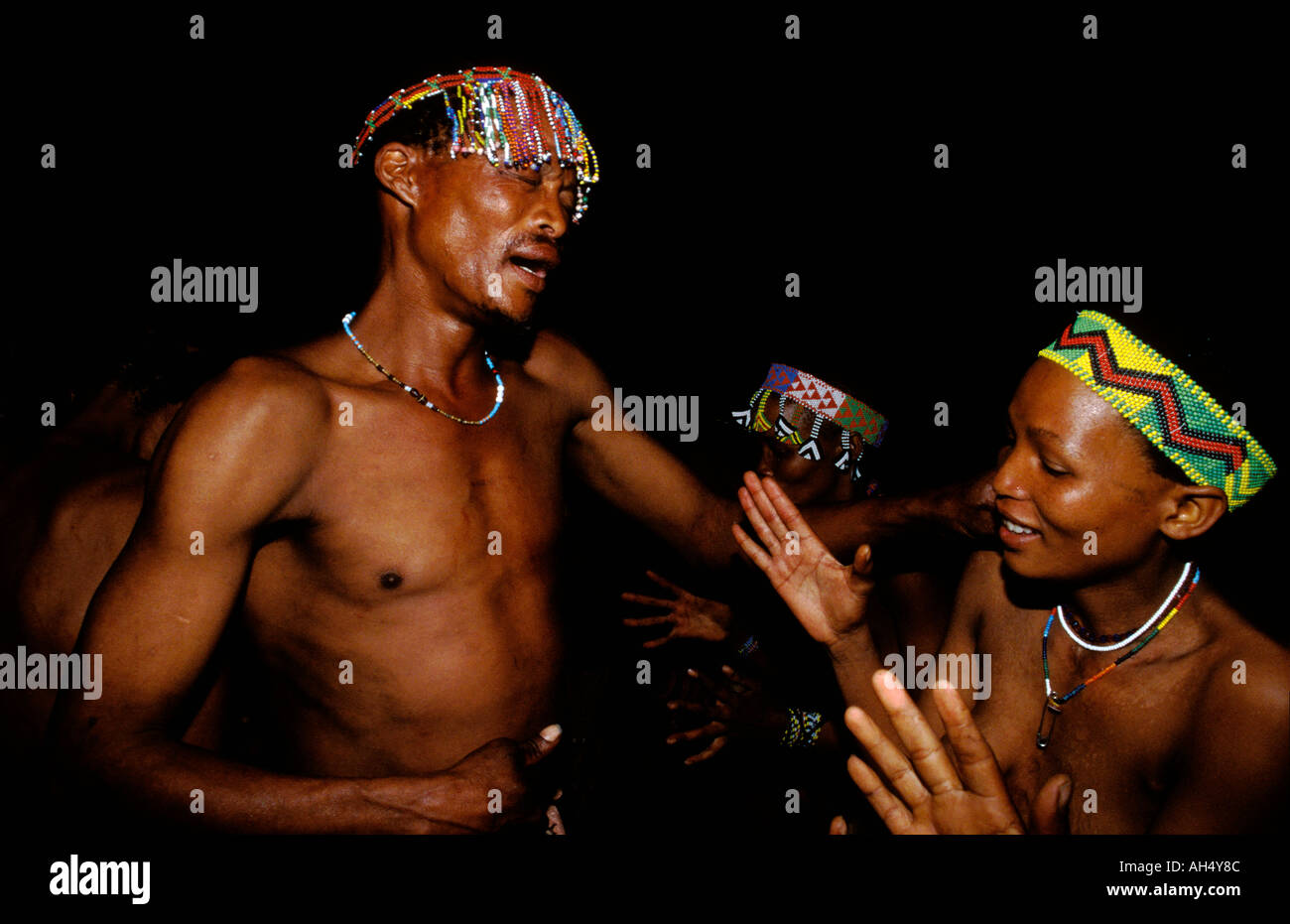 Kalahari desert people dance Fotos und Bildmaterial in hoher