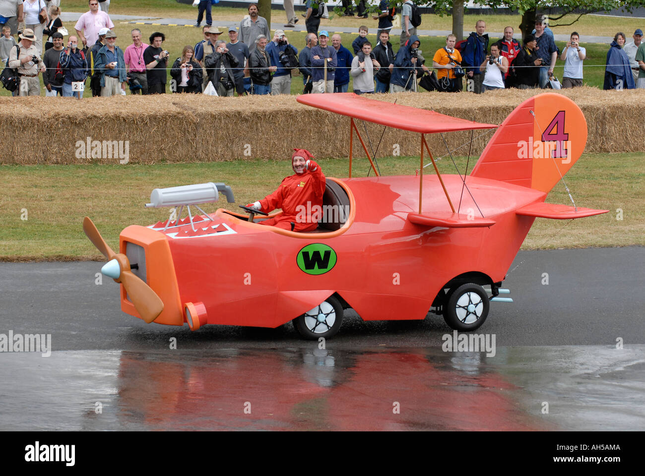 Wacky Races ins Leben auf dem Goodwood Festival of Spped Stockfoto