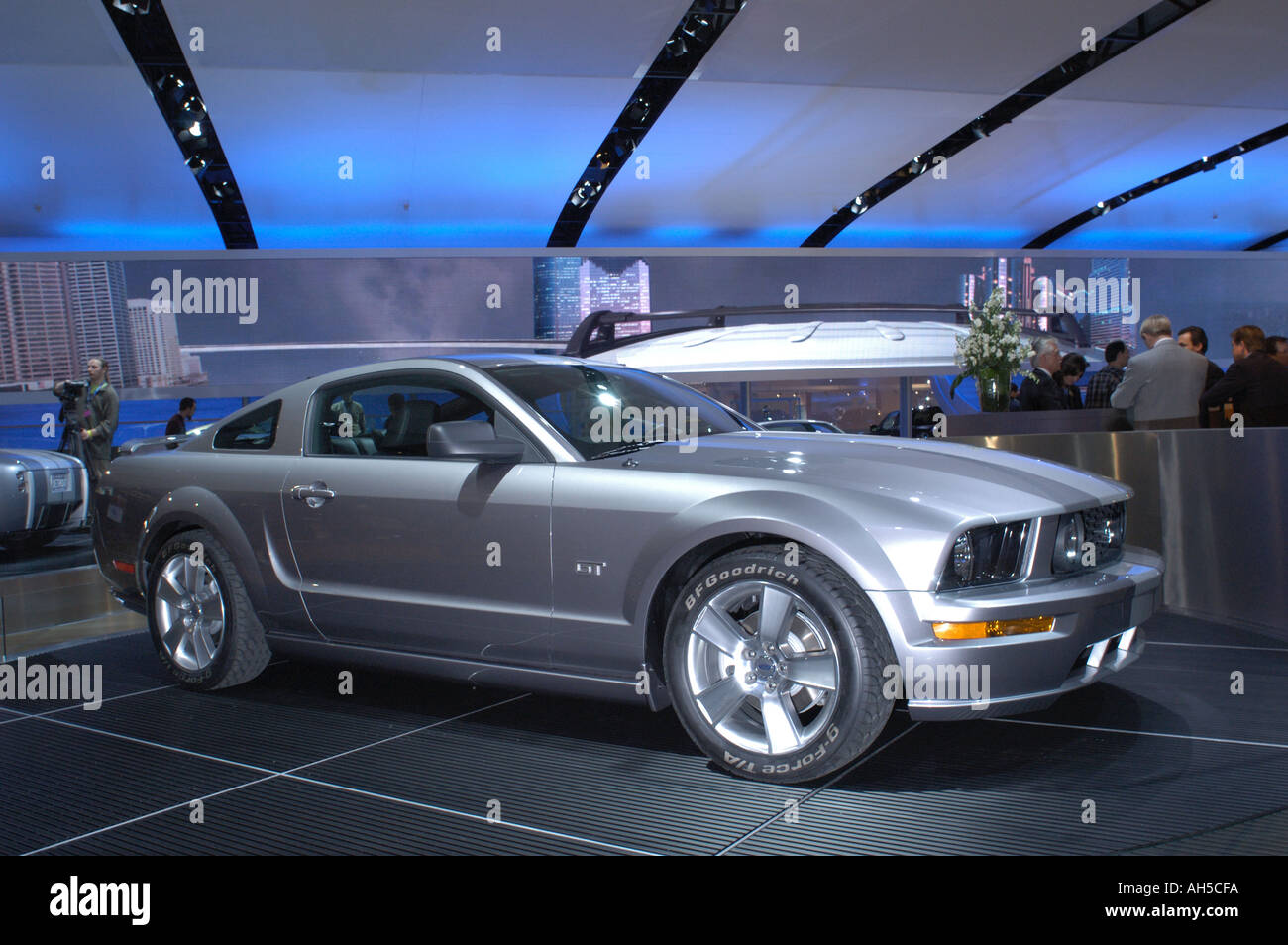 2005 Ford Mustang GT auf der 2004 North American International Auto Show Stockfoto