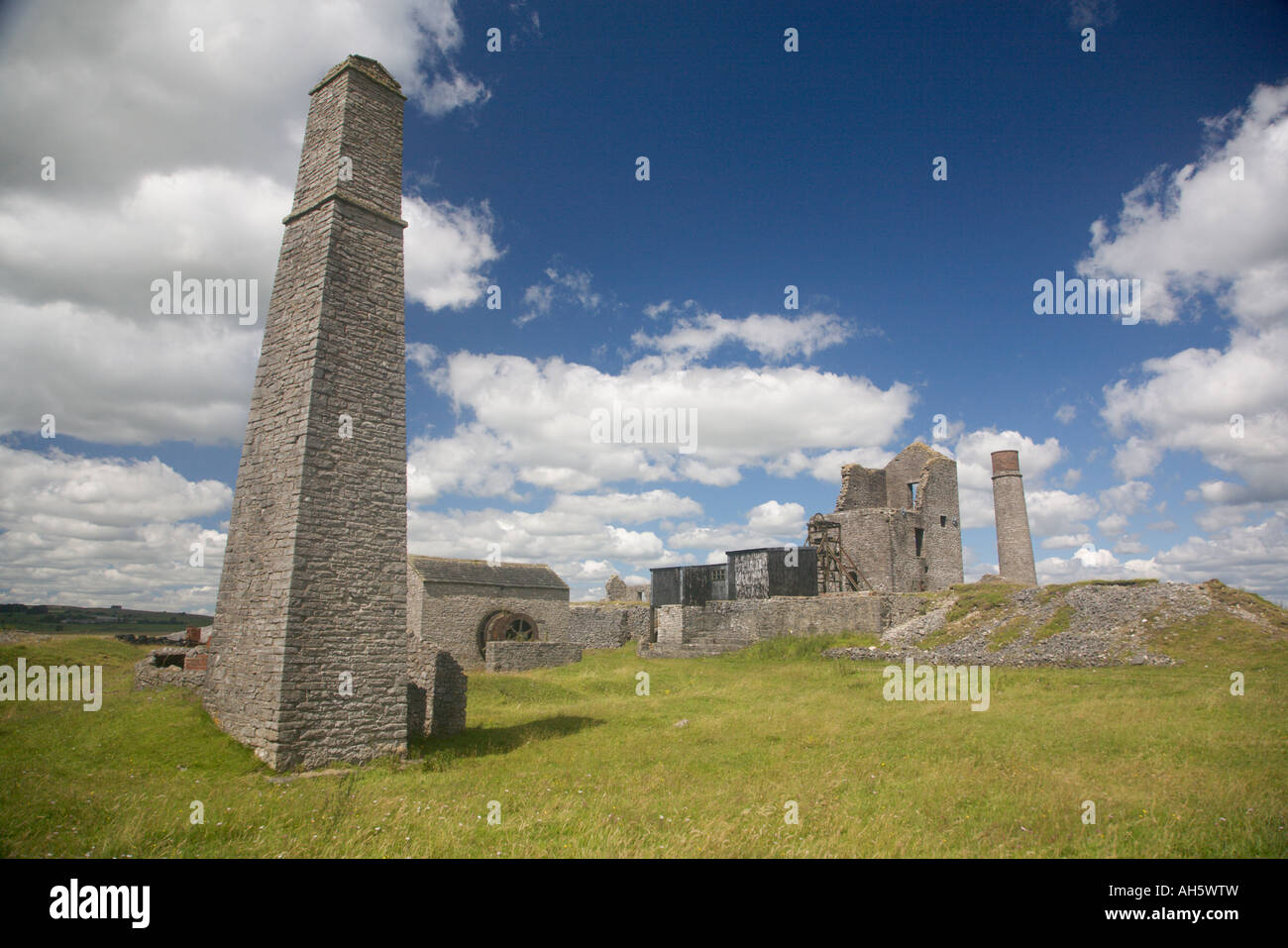 Elster-Mine in der Nähe von Monyash und Sheldon Derbyshire in den Peak District-Juli Stockfoto