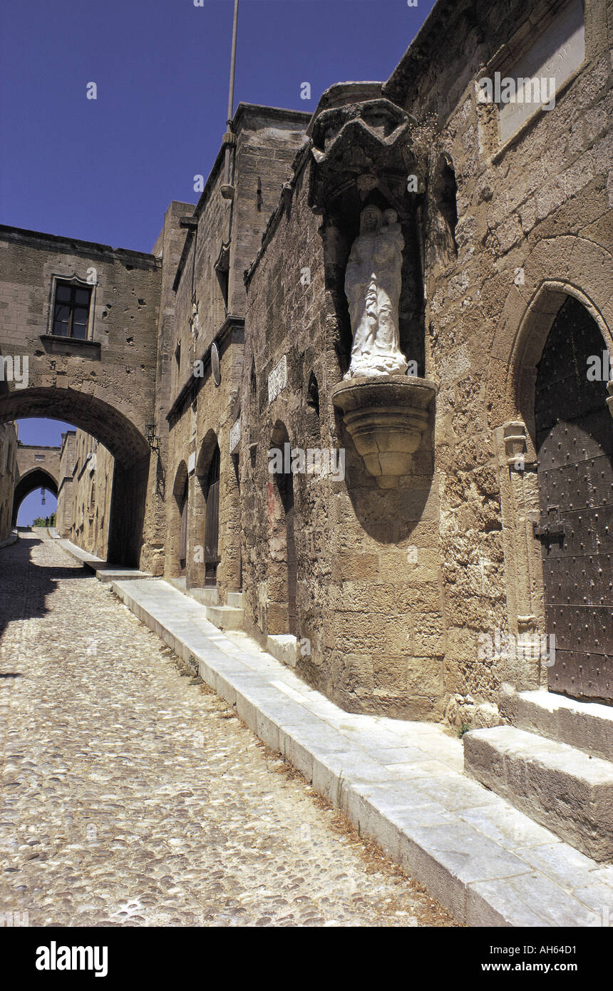 Eine Straße in Rhodos, Hochburg der christlichen Ritter Stockfoto