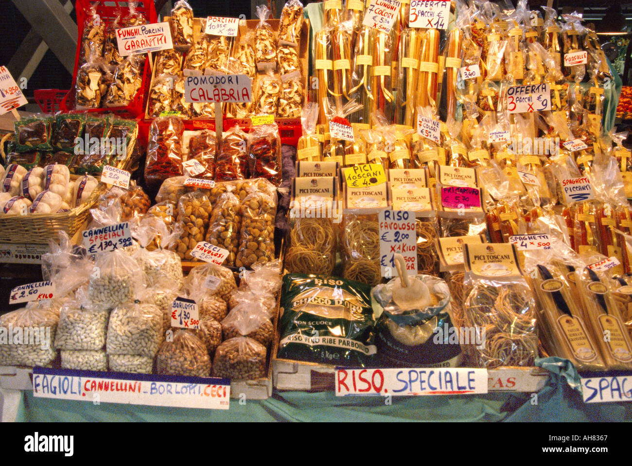 Italien Pasta zum Verkauf in Florenz Markt Stockfoto