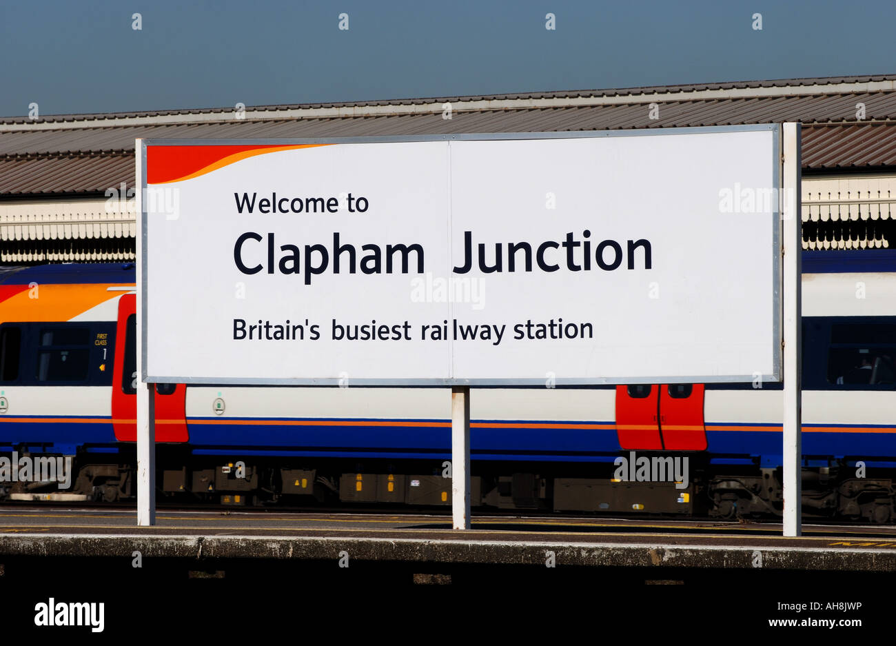 Clapham Junction Railway Station Zeichen, London, England, UK Stockfoto