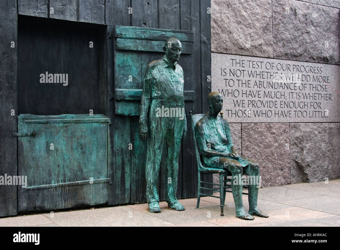 Ländliche paar dargestellt auf dem Franklin D Roosevelt Memorial in Washington D C Stockfoto