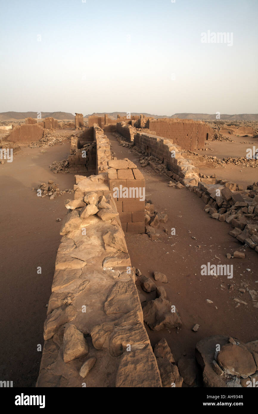 Tempel 100 im großen Gehege Musawwarat es Sufra, Sudan, Afrika Stockfoto