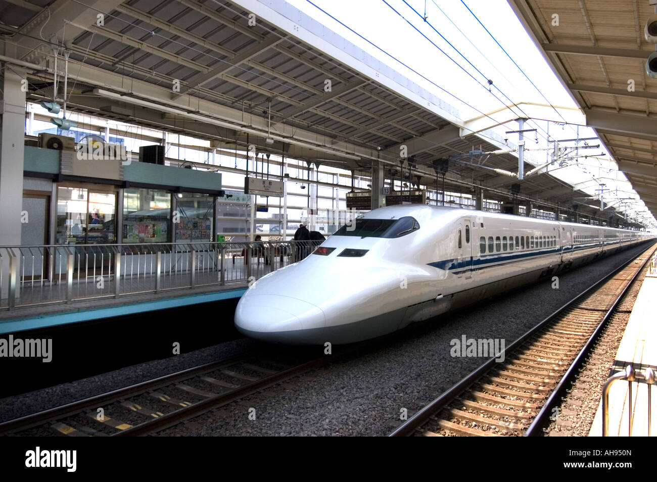 Tokyo Zug Eisenbahn Transport Hochgeschwindigkeitszug-schnelle und effiziente japanischen service Stockfoto