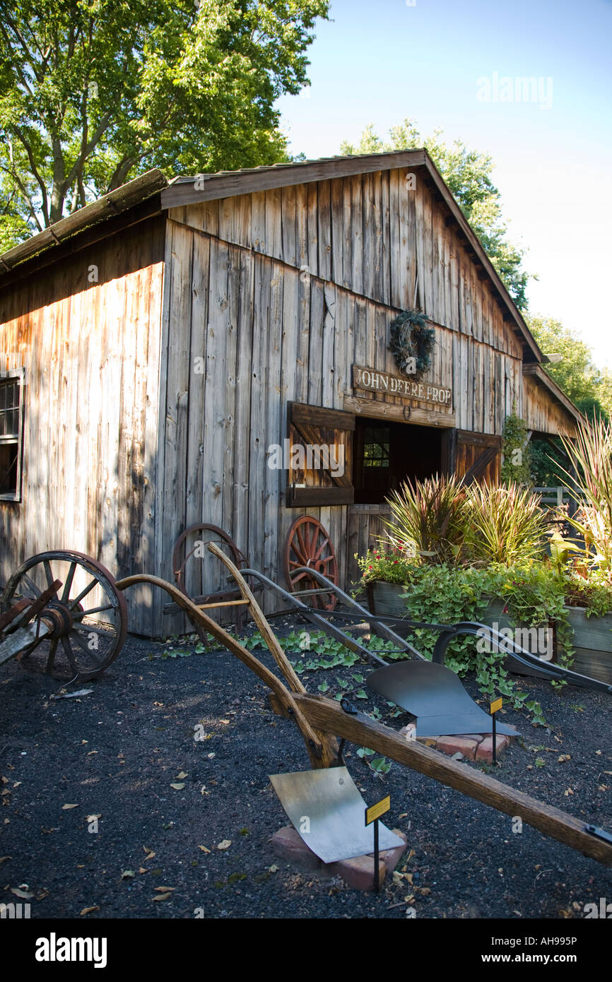 ILLINOIS Grand Detour Stahl Pflüge außen Schmiede bei John Deere