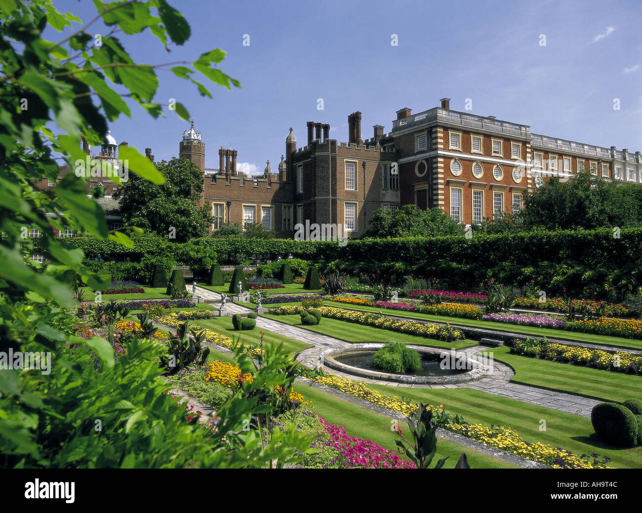 Versunkene Garten an der Hampton Court Palace, England UK Stockfoto