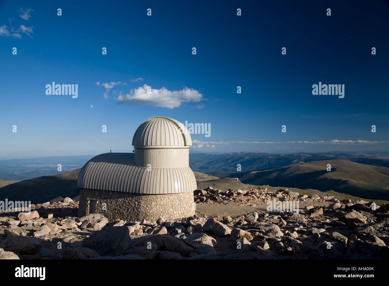 Meyer Womble Observatorium auf Mt Evans, Colorado Stockfoto