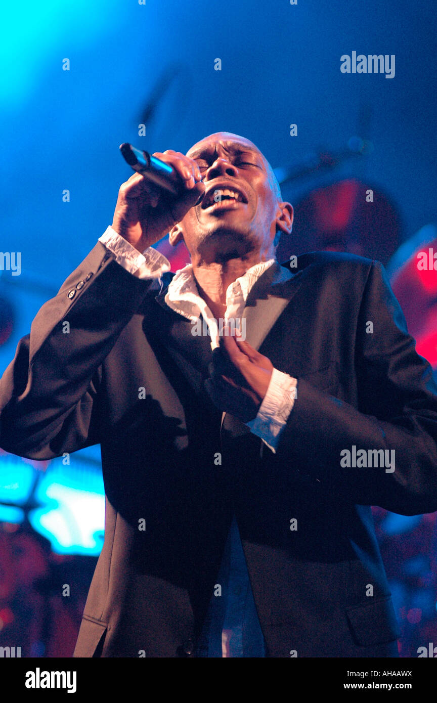 Faithless in Konzert Stockfoto