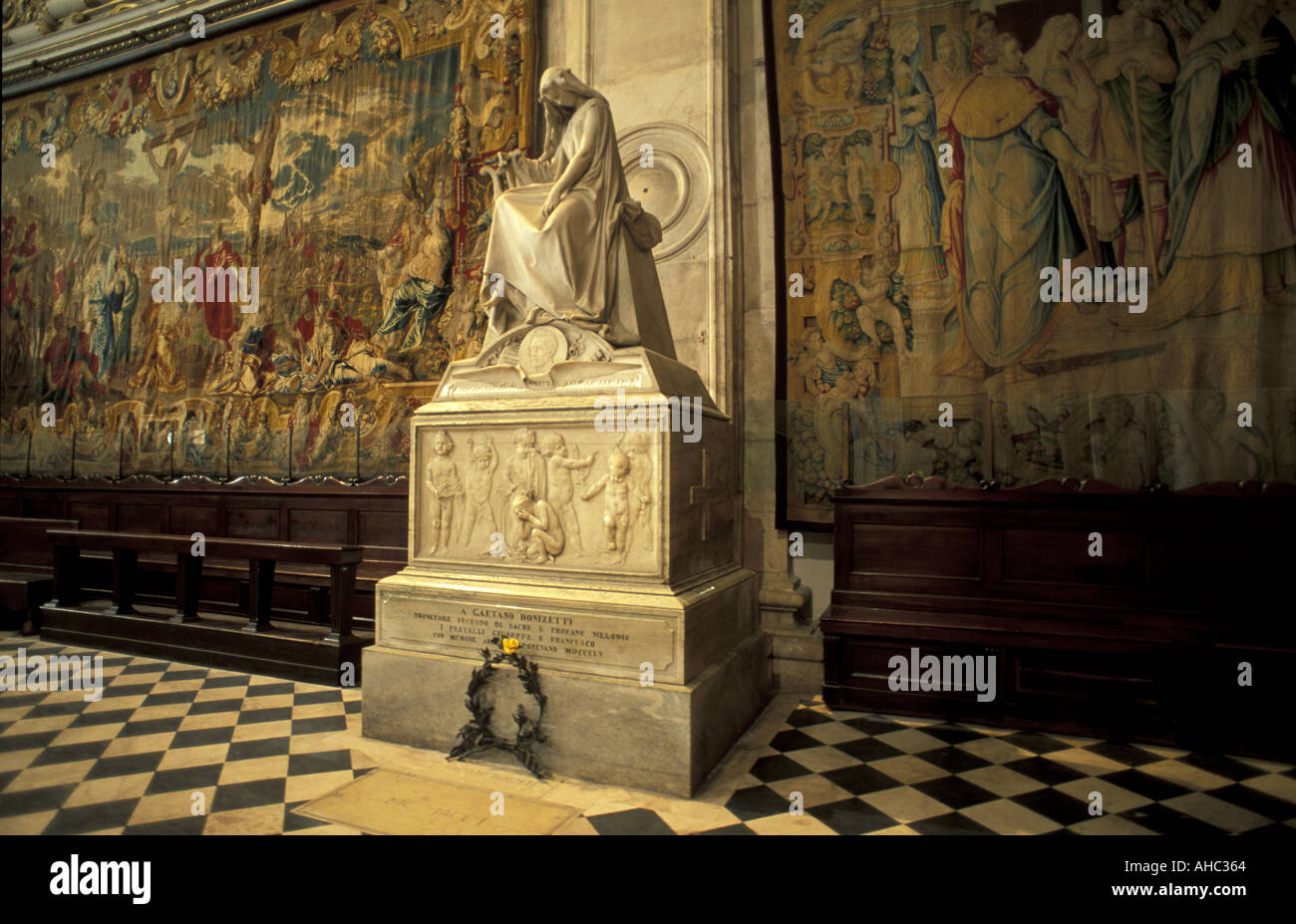 Grab von Donizetti in Santa Maria Maggiore Bergamo Lombardei Italien Stockfoto