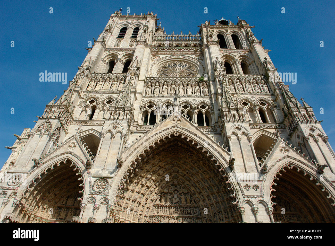 Fassade der Kathedrale von Notre Dame (Amiens-Picardie-Frankreich) Stockfoto