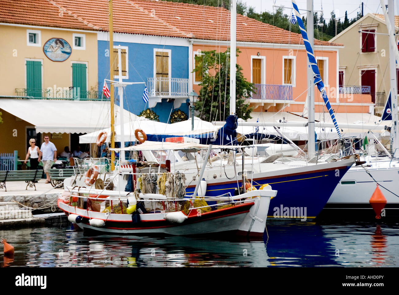Hafen, Fiskardo, Kefalonia, Ionische Inseln Griechenland. Stockfoto