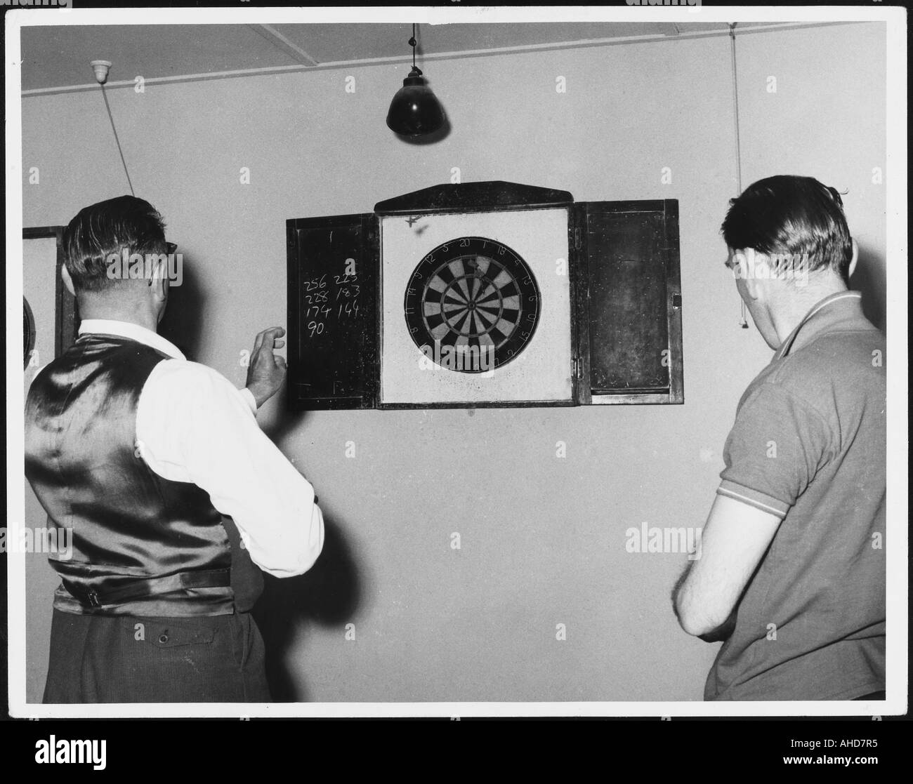 Darts geschichte Fotos und Bildmaterial in hoher Auflösung Alamy
