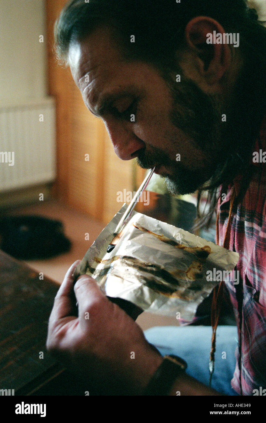 Heroin Inhale Stockfotos & Heroin Inhale Bilder - Alamy