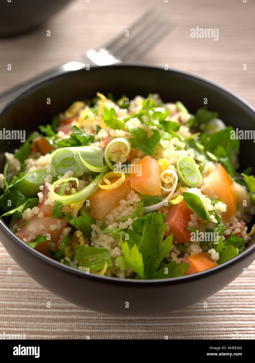 Eine Schüssel mit Taboulé redaktionelle vegetarisch Stockfoto