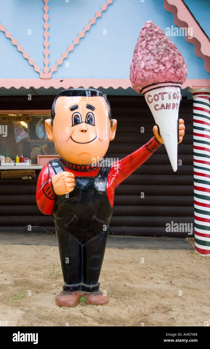 Eis-Boy bei Magic Forest ein Märchen unter dem Motto Kinder-Freizeitpark, der 1963 in Lake George New York eröffnet Stockfoto
