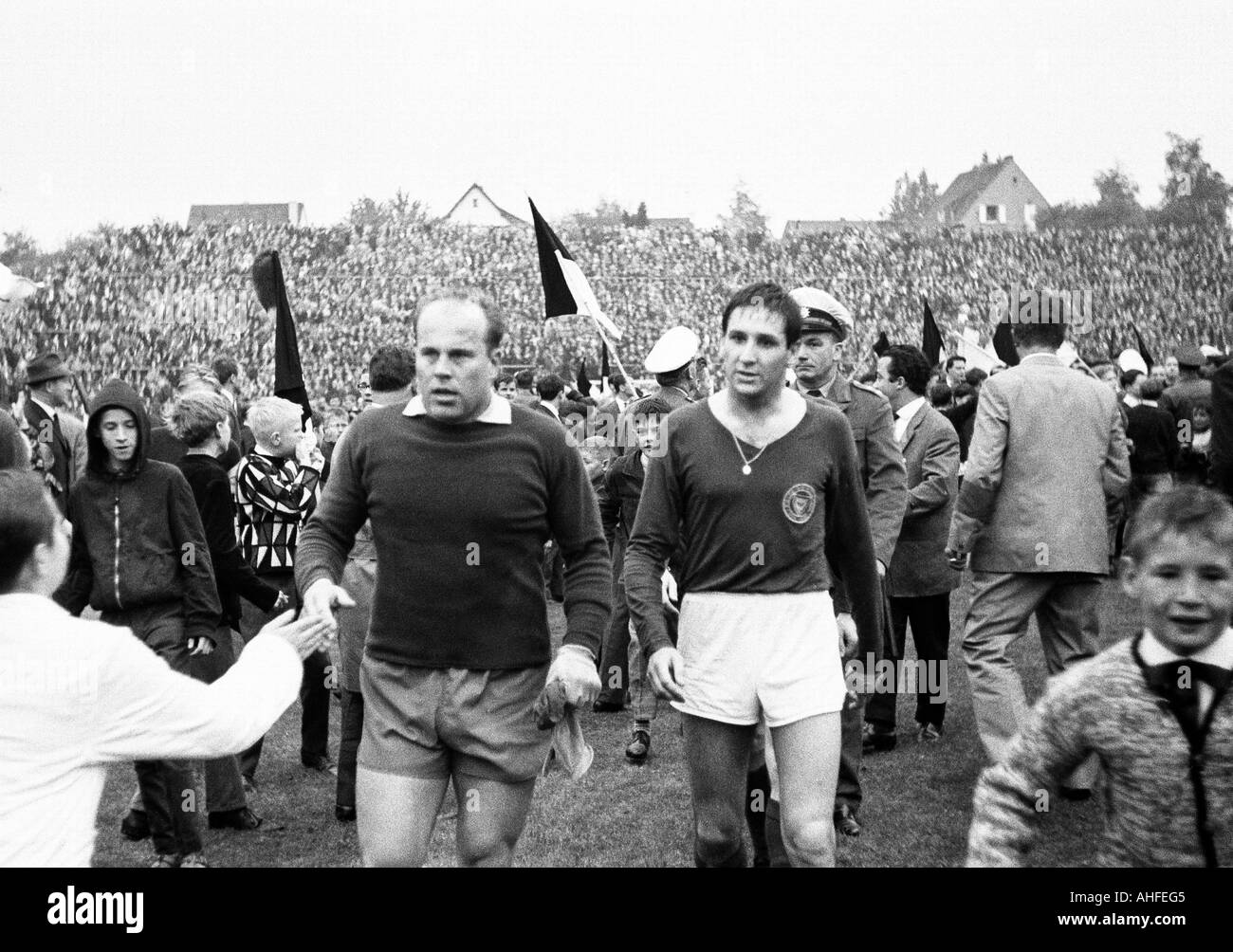Fußball, Regionalliga 1964/1965, Förderung übereinstimmen, Bundesliga