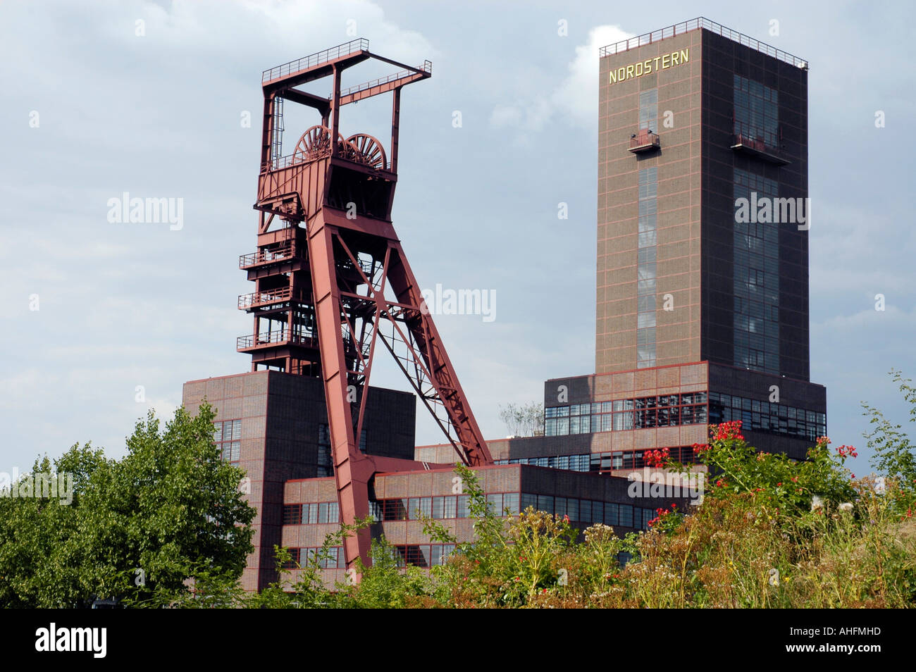 Nordsternpark, Straße der Industrie Kultur, Gelsenkirchen, Ruhr Gebiet, NRW, Nordrhein-Westfalen, Deutschland Stockfoto