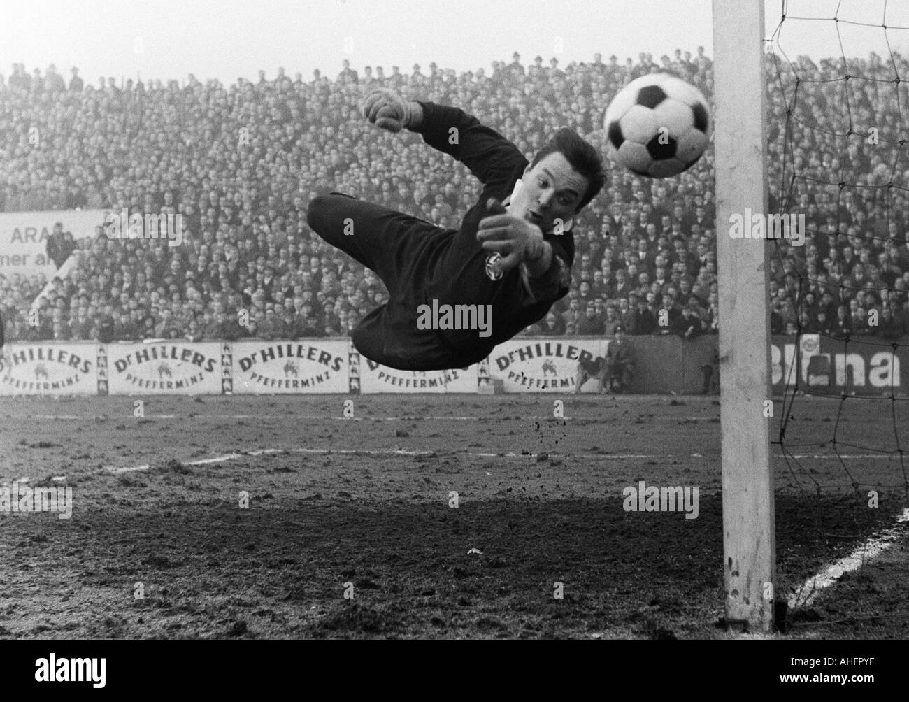 Fußball, Regionalliga West, 1967/1968, Stadion eine der Hafenstrasse in