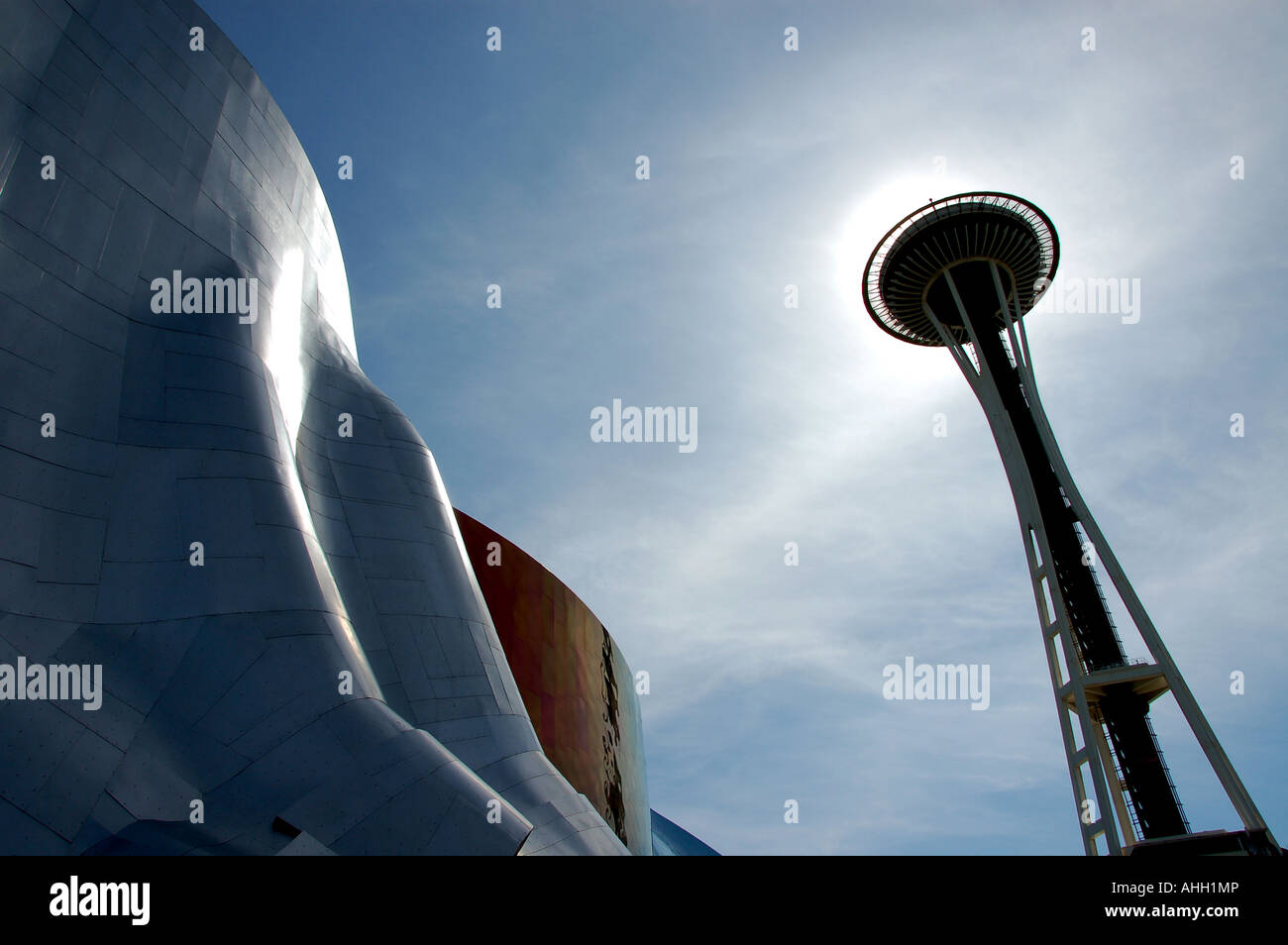 Blick auf die Space Needle und Experience Music Project in Seattle, USA Stockfoto