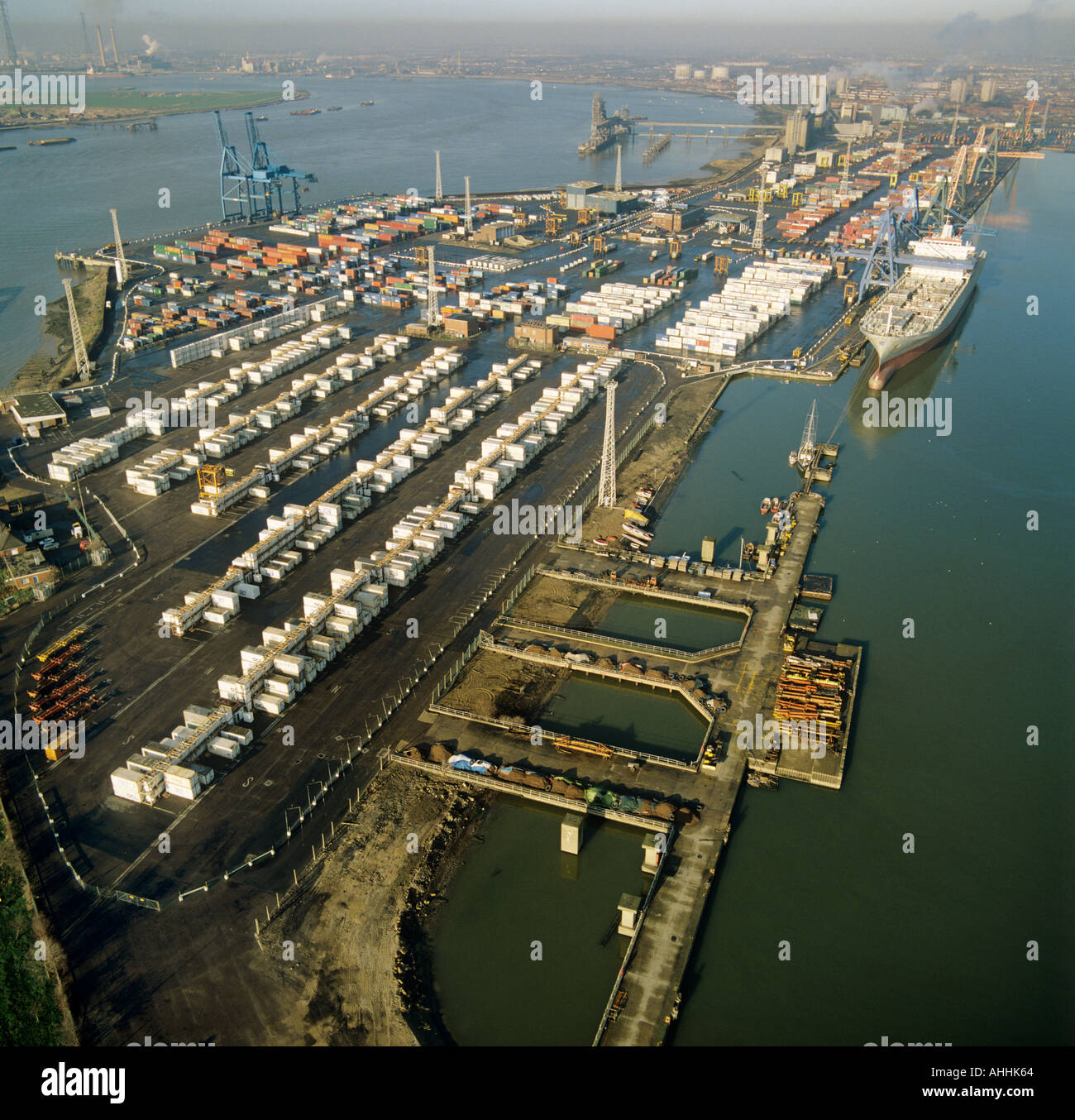 Luftaufnahme der Containerhafen Tilbury Docks Essex UK Stockfoto