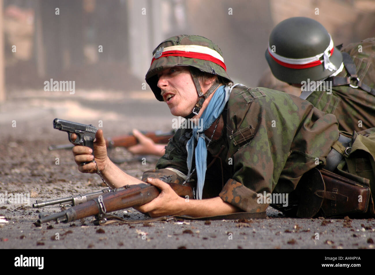 Historisches Reenactment des Warschauer Aufstandes 1944 im zweiten Weltkrieg, polnische Soldaten Stockfoto