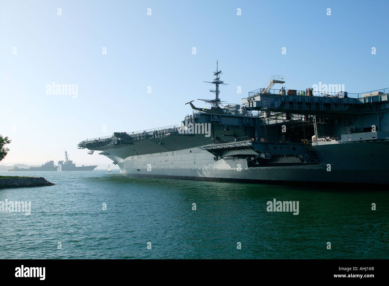 Der Flugzeugträger U S S auf halbem Weg San Diego California Stockfoto