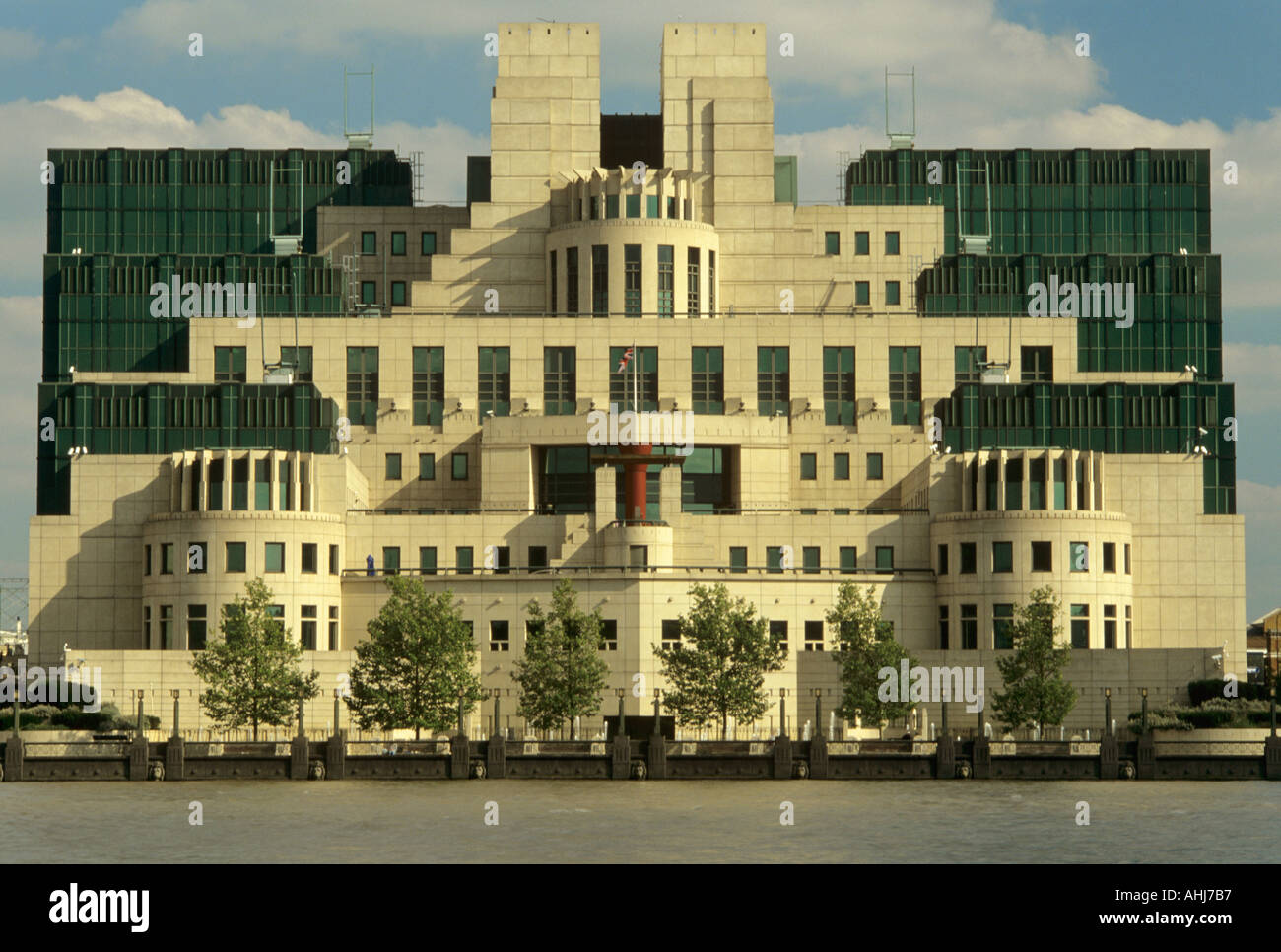 MI6 Building Vauxhall London England Vereinigtes Königreich Stockfoto