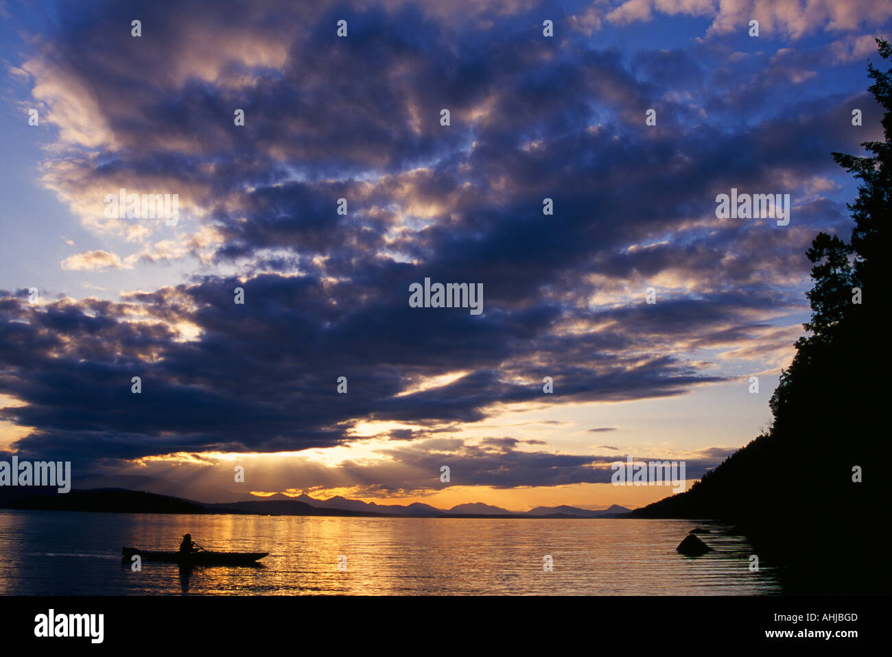 Kajakfahren im Sonnenuntergang Galiano Island Stockfoto