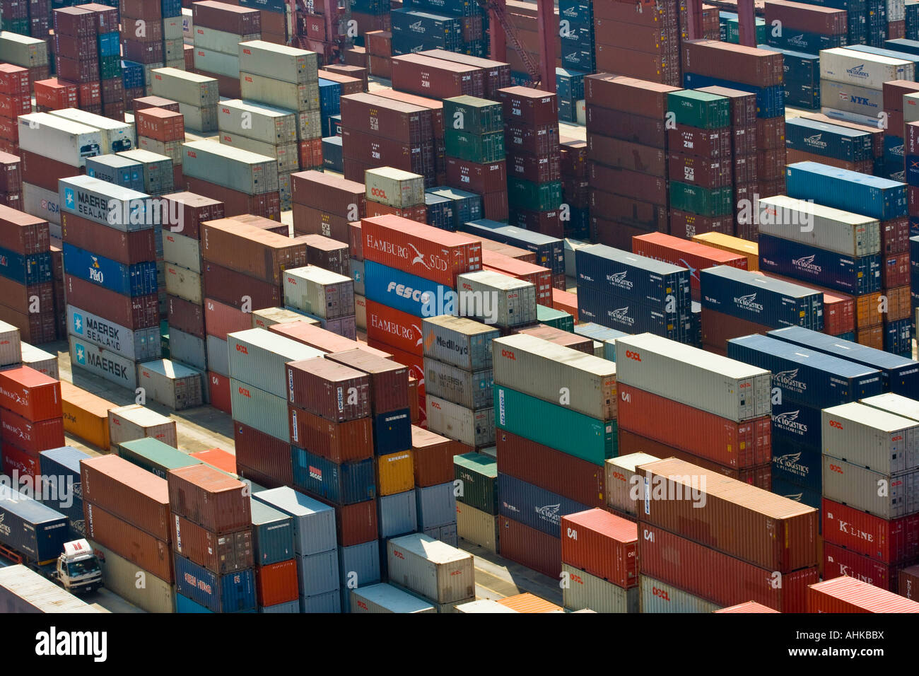 Shipping Container moderne Terminals Hong Kong Docks Stockfoto