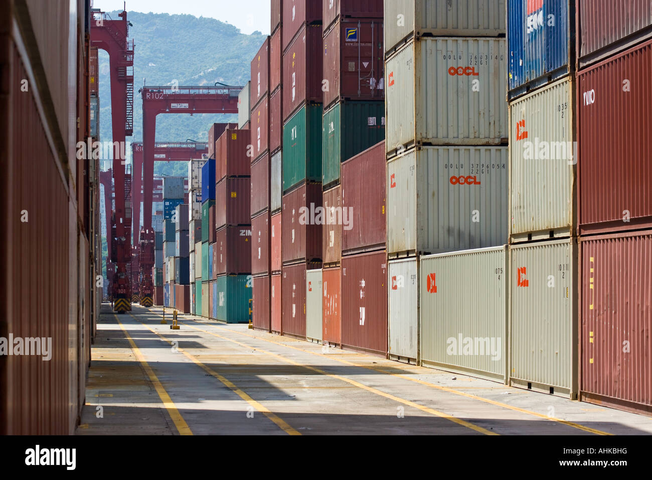 Shipping Container moderne Terminals Hong Kong Docks Stockfoto