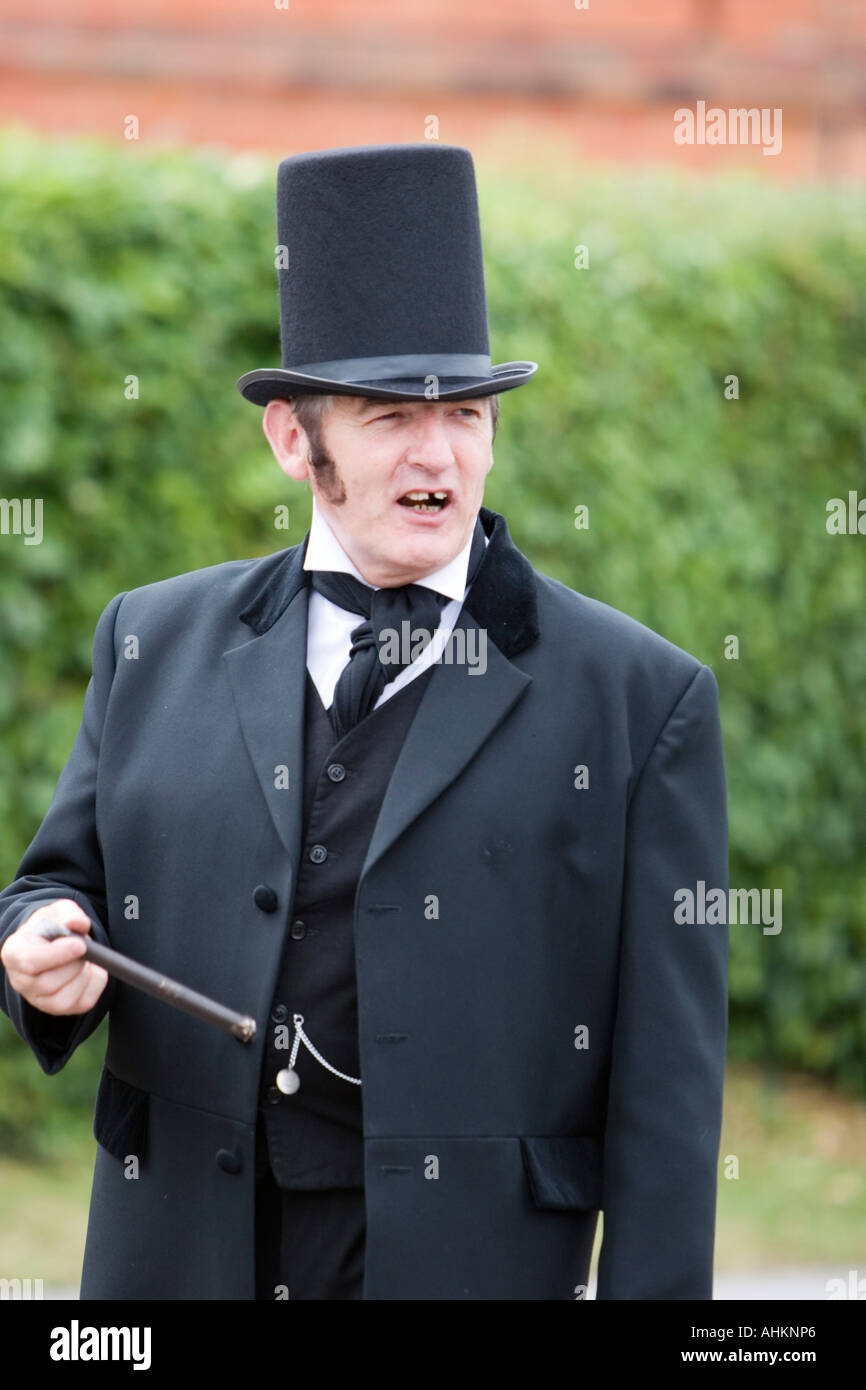 Mann, gekleidet wie Brunel während Brunels 200. Geburtstag Stockfoto