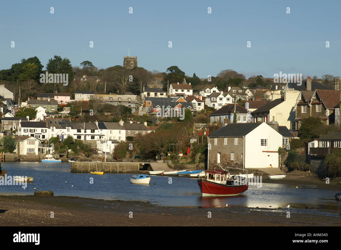 Noss Mayo und Newton Ferrers im Dezember Sonnenschein Devon England UK Großbritannien Südwesteuropa Stockfoto