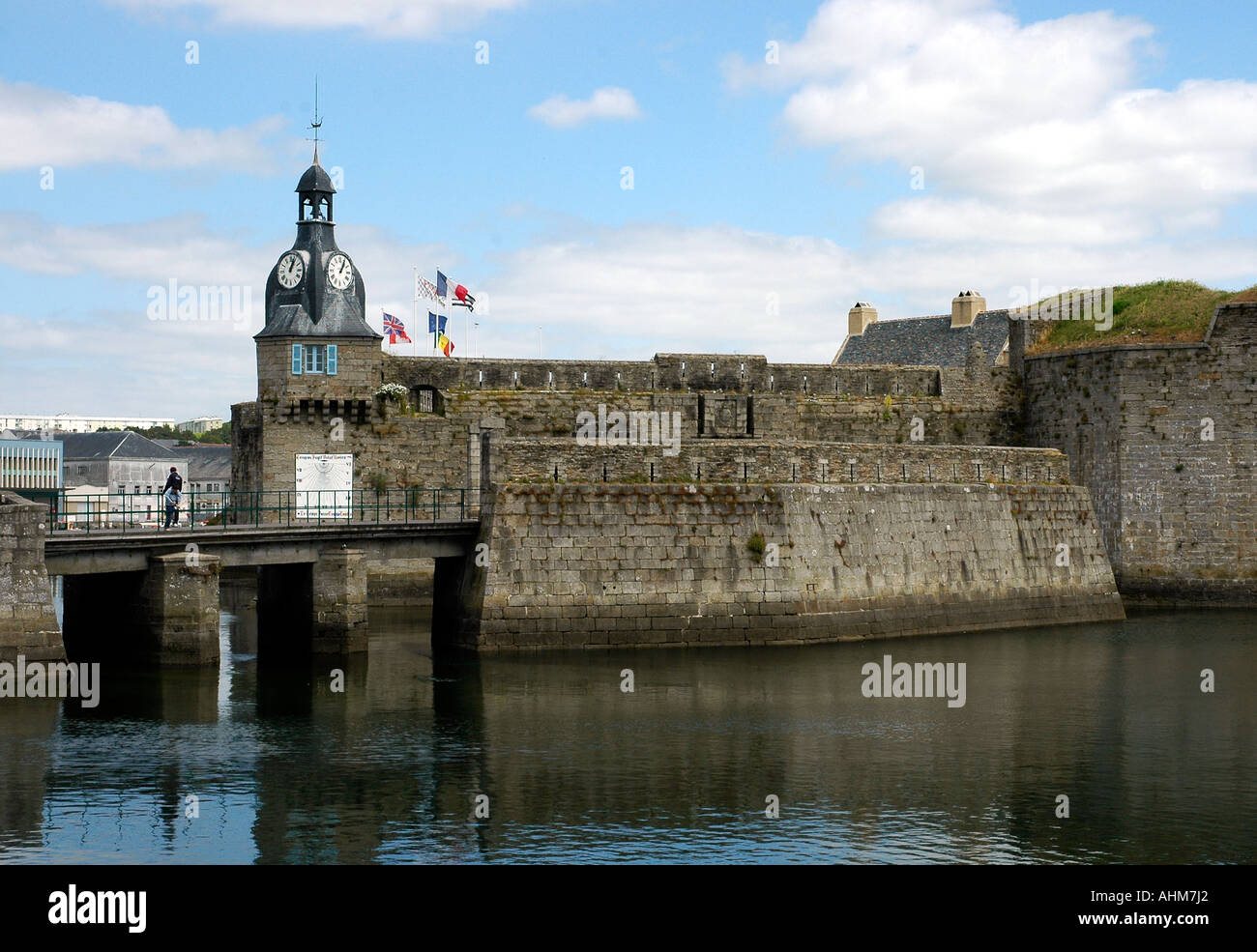 Ville Close, Vauban konzipierte Festung voller Boutiquen, ist die Hauptattraktion in Bretagnes Concarneau Stockfoto
