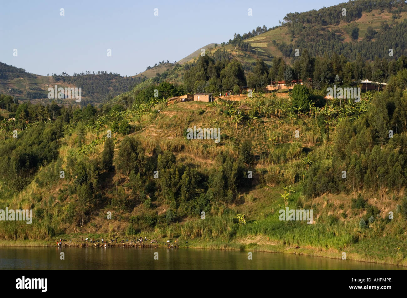 See Burera in der Nähe von Ruhengeri in den VirungaBergen, Ruanda Stockfotografie Alamy