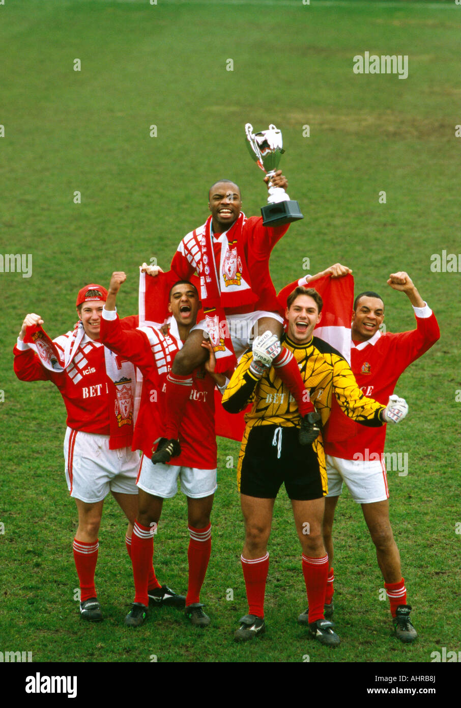 Erfolg des Teams Feier Fußball Fußball Gewinner Cup Trophy Gewinner Stockfoto
